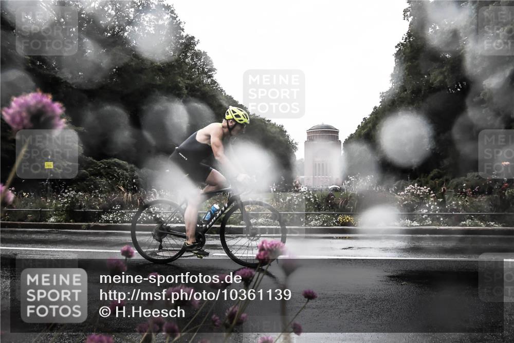 13.09.2026 - Stadtparktriathlon H.Heesch http://msf.ph/oto/10361139 13.09.2026 12:15:23 Radfahren 1025, 1026, 1040, 1068 meine-sportfotos.de