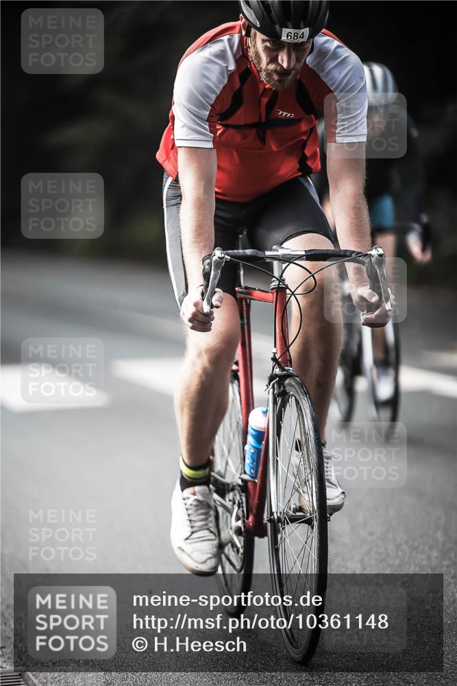 13.09.2026 - Stadtparktriathlon H.Heesch http://msf.ph/oto/10361148 13.09.2026 11:16:57 Radfahren 581, 684, 735 meine-sportfotos.de