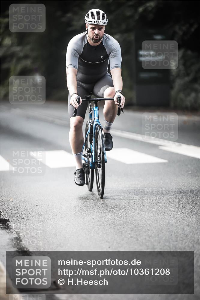 13.09.2026 - Stadtparktriathlon H.Heesch http://msf.ph/oto/10361208 13.09.2026 11:17:10 Radfahren 626, 629, 657, 672 meine-sportfotos.de