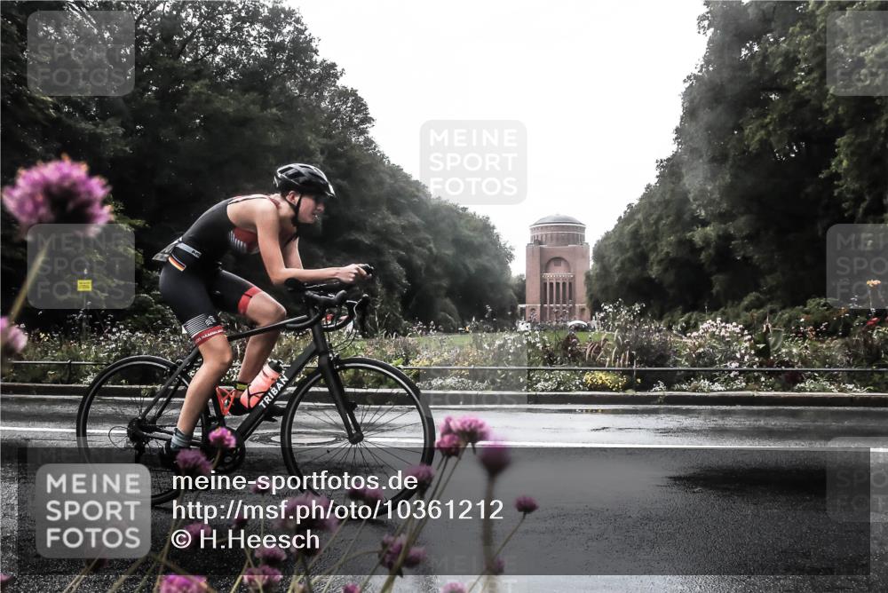 13.09.2026 - Stadtparktriathlon H.Heesch http://msf.ph/oto/10361212 13.09.2026 12:16:16 Radfahren 1104 meine-sportfotos.de