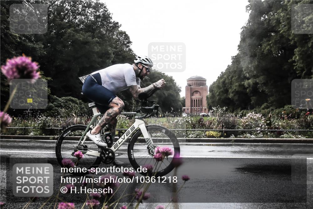 13.09.2026 - Stadtparktriathlon H.Heesch http://msf.ph/oto/10361218 13.09.2026 12:16:24 Radfahren 952, 1059 meine-sportfotos.de