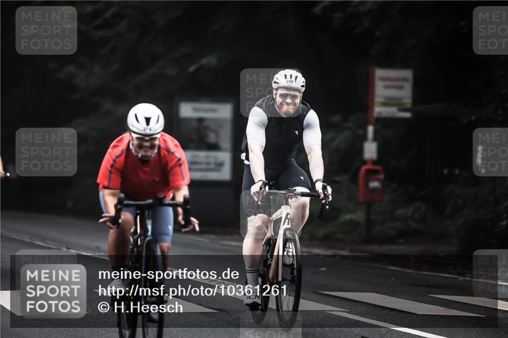 13.09.2026 - Stadtparktriathlon H.Heesch http://msf.ph/oto/10361261 13.09.2026 10:02:20 Radfahren 229, 245, 249, 274, 309, 331, 332, 336 meine-sportfotos.de