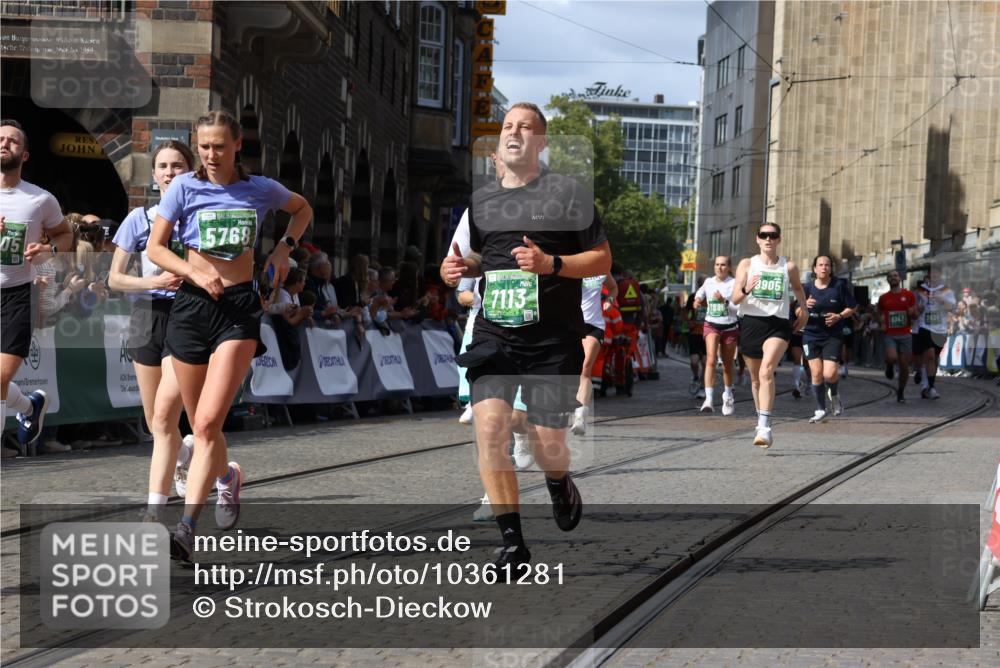 13.09.2026 - 21. swb-Marathon Bremen Strokosch-Dieckow http://msf.ph/oto/10361281 13.09.2026 13:34:10 Ziel 1656, 2405, 2727, 2872, 3201, 3389, 3522, 3761, 4490, 4554, 4658, 4874, 5063, 5156, 5513, 5563, 5587, 6151, 6508, 6623, 6808, 7126, 7354, 7431, 7652, 7832, 8025, 8512, 8641, 9068, 9128, 9342, 9344, 9390, 682, 911, 1307, 2464, 3068, 3214, 3636, 4112, 5147, 5265, 5489, 5768, 5852, 6405, 7696, 7746, 8870, 9094, 9100, 9402, 9453, 9802, 9905, 13112 meine-sportfotos.de