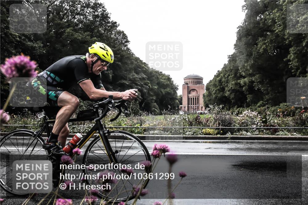 13.09.2026 - Stadtparktriathlon H.Heesch http://msf.ph/oto/10361299 13.09.2026 12:17:17 Radfahren 965, 977, 995, 1044, 1111, 1114, 1174 meine-sportfotos.de