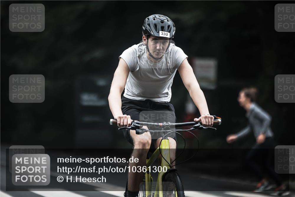 13.09.2026 - Stadtparktriathlon H.Heesch http://msf.ph/oto/10361300 13.09.2026 10:02:22 Radfahren 229, 245, 249, 274, 309, 316, 332, 336 meine-sportfotos.de