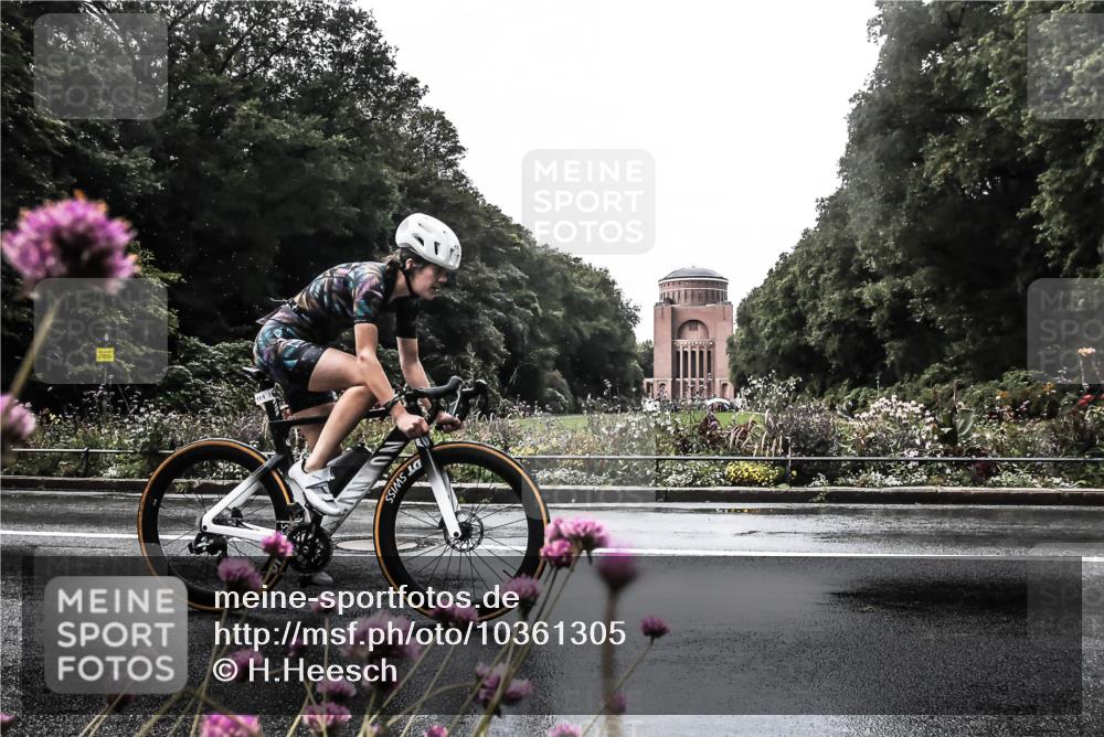 13.09.2026 - Stadtparktriathlon H.Heesch http://msf.ph/oto/10361305 13.09.2026 12:17:18 Radfahren 852, 965, 977, 995, 1044, 1111, 1114, 1174 meine-sportfotos.de