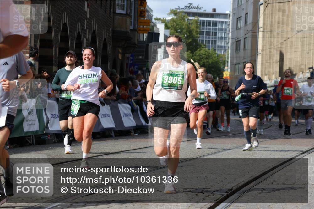 13.09.2026 - 21. swb-Marathon Bremen Strokosch-Dieckow http://msf.ph/oto/10361336 13.09.2026 13:34:12 Ziel 1656, 2405, 2727, 3389, 3522, 3761, 3790, 4490, 4554, 4613, 4658, 4874, 5063, 5156, 5341, 5513, 5563, 5587, 6151, 6508, 6509, 6623, 6808, 7047, 7126, 7303, 7354, 7431, 7832, 8025, 8512, 8641, 8910, 9068, 9128, 9342, 9344, 682, 911, 1307, 2215, 3029, 3068, 3214, 3636, 3890, 4112, 4616, 5147, 5566, 5852, 6255, 7696, 7746, 8870, 9094, 9100, 9402, 9453, 9802, 13112 meine-sportfotos.de