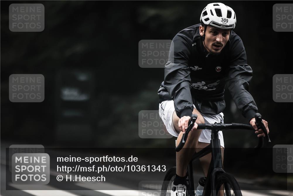 13.09.2026 - Stadtparktriathlon H.Heesch http://msf.ph/oto/10361343 13.09.2026 10:02:24 Radfahren 229, 249, 267, 274, 309, 316, 326, 332, 336 meine-sportfotos.de
