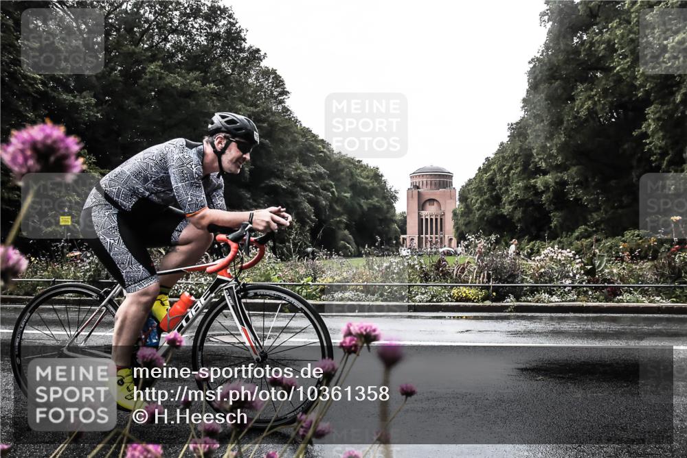 13.09.2026 - Stadtparktriathlon H.Heesch http://msf.ph/oto/10361358 13.09.2026 12:17:25 Radfahren 852, 1005, 1060, 1085 meine-sportfotos.de