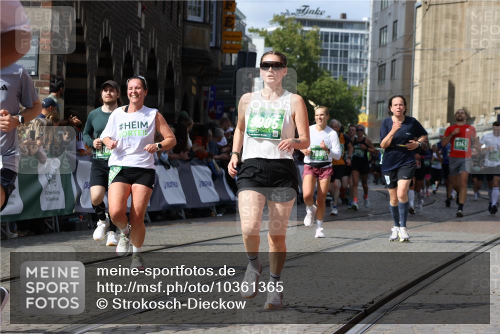 13.09.2026 - 21. swb-Marathon Bremen Strokosch-Dieckow http://msf.ph/oto/10361365 13.09.2026 13:34:12 Ziel 1656, 2405, 2727, 3389, 3522, 3761, 3790, 4490, 4554, 4613, 4658, 4874, 5063, 5156, 5341, 5513, 5563, 5587, 6151, 6508, 6509, 6623, 6808, 7047, 7126, 7303, 7354, 7431, 7832, 8025, 8512, 8641, 8910, 9068, 9128, 9342, 9344, 682, 911, 1307, 2215, 3029, 3068, 3214, 3636, 3890, 4112, 4616, 5147, 5566, 5852, 6255, 7696, 7746, 8870, 9094, 9100, 9402, 9453, 9802, 13112 meine-sportfotos.de