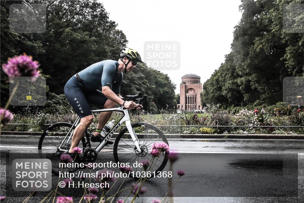 13.09.2026 - Stadtparktriathlon H.Heesch http://msf.ph/oto/10361368 13.09.2026 12:17:31 Radfahren 1030, 1043, 1060, 1150 meine-sportfotos.de