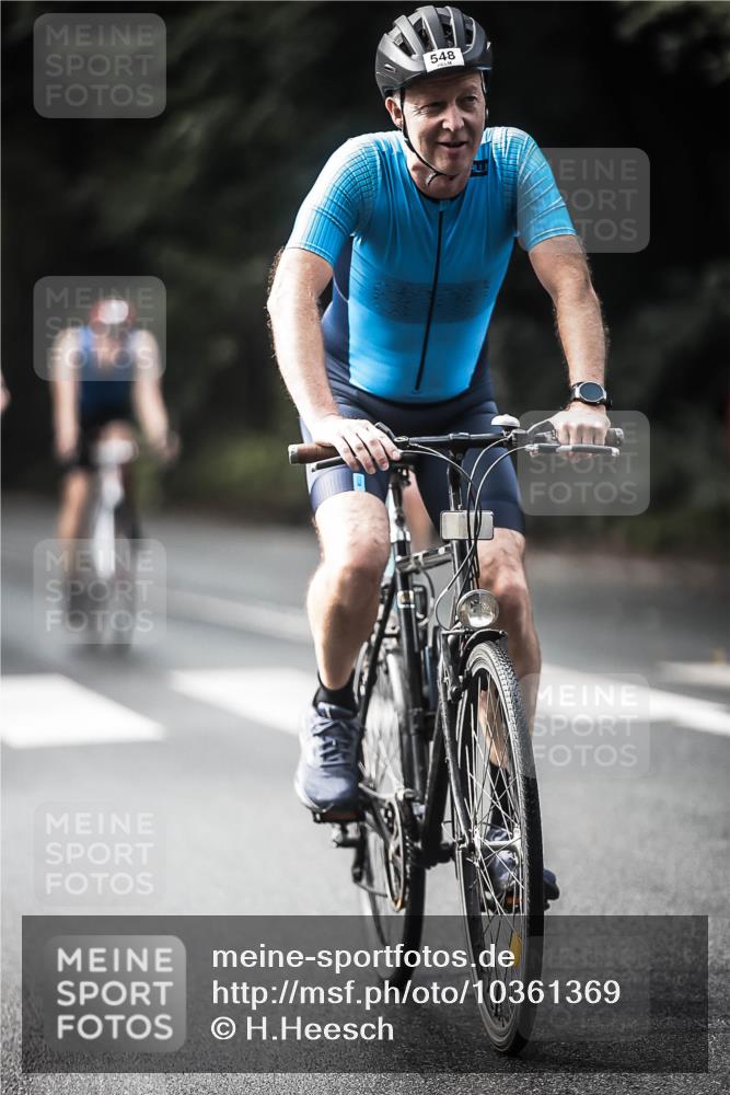 13.09.2026 - Stadtparktriathlon H.Heesch http://msf.ph/oto/10361369 13.09.2026 11:17:21 Radfahren 548, 593, 625, 629, 637, 672, 690, 697, 770, 771, 772 meine-sportfotos.de