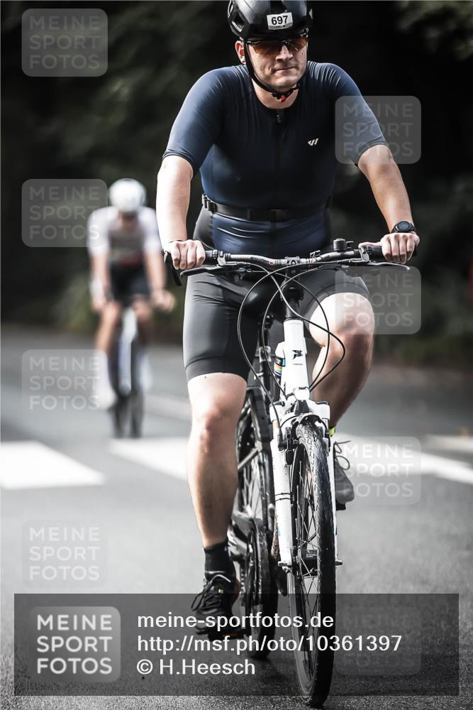 13.09.2026 - Stadtparktriathlon H.Heesch http://msf.ph/oto/10361397 13.09.2026 11:17:22 Radfahren 497, 548, 593, 616, 625, 637, 672, 690, 697, 736, 770, 771, 772 meine-sportfotos.de