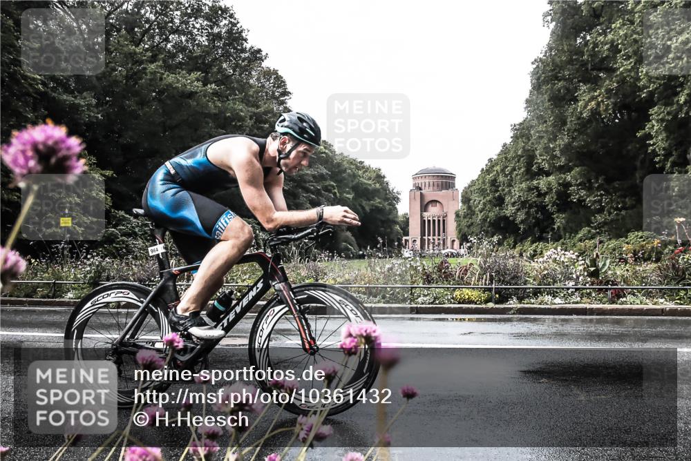 13.09.2026 - Stadtparktriathlon H.Heesch http://msf.ph/oto/10361432 13.09.2026 12:17:54 Radfahren 964 meine-sportfotos.de