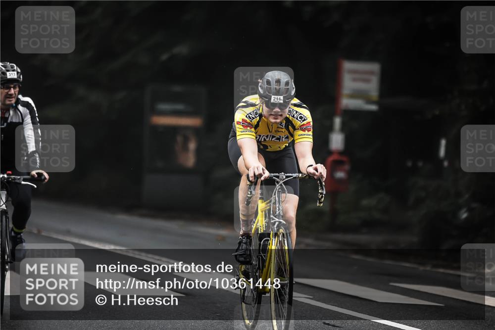 13.09.2026 - Stadtparktriathlon H.Heesch http://msf.ph/oto/10361448 13.09.2026 10:02:35 Radfahren 211, 263, 267, 313, 326, 340 meine-sportfotos.de