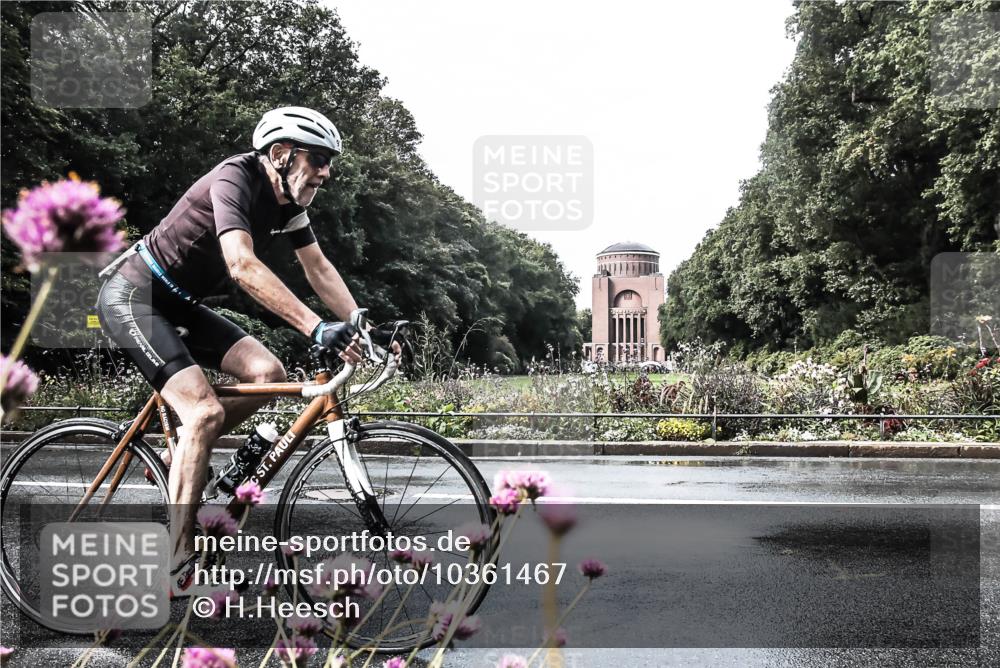 13.09.2026 - Stadtparktriathlon H.Heesch http://msf.ph/oto/10361467 13.09.2026 12:18:14 Radfahren 928, 981, 1036, 1073, 1089 meine-sportfotos.de