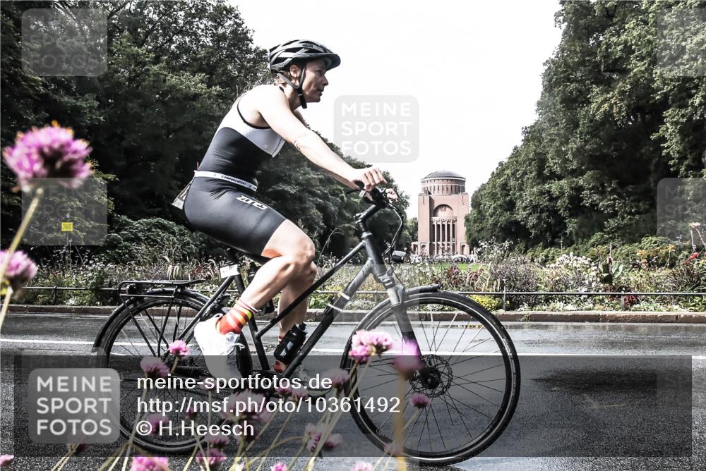 13.09.2026 - Stadtparktriathlon H.Heesch http://msf.ph/oto/10361492 13.09.2026 12:18:22 Radfahren 1048, 1167 meine-sportfotos.de
