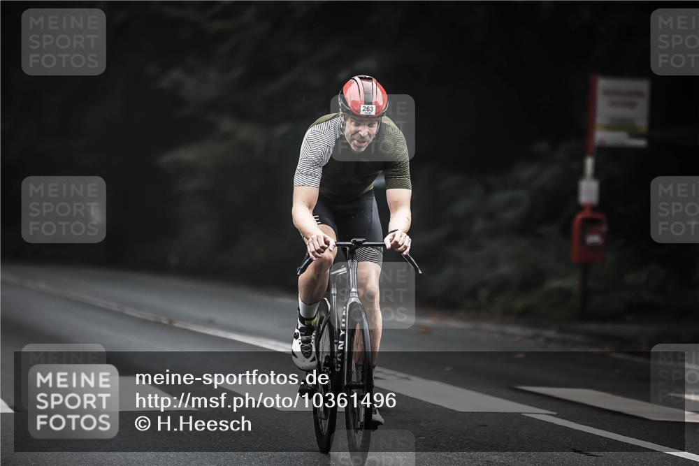 13.09.2026 - Stadtparktriathlon H.Heesch http://msf.ph/oto/10361496 13.09.2026 10:02:38 Radfahren 211, 263, 313, 340 meine-sportfotos.de