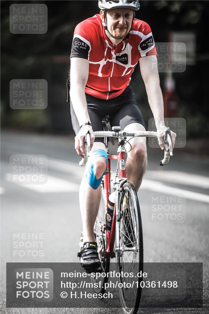 13.09.2026 - Stadtparktriathlon H.Heesch http://msf.ph/oto/10361498 13.09.2026 11:17:29 Radfahren 497, 616, 690, 736, 771, 1799 meine-sportfotos.de