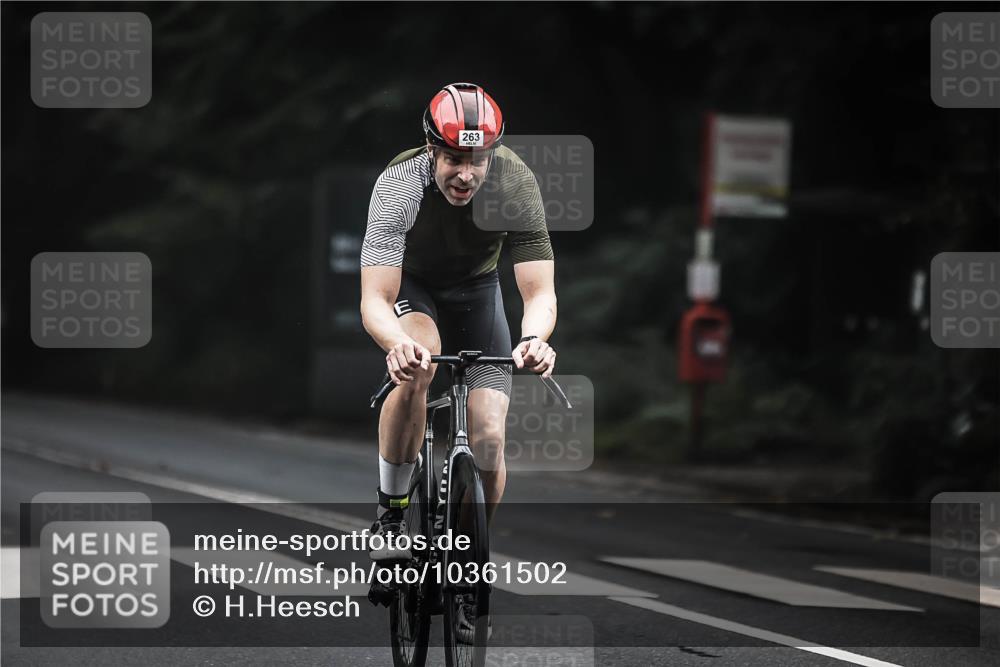 13.09.2026 - Stadtparktriathlon H.Heesch http://msf.ph/oto/10361502 13.09.2026 10:02:38 Radfahren 211, 263, 313, 340 meine-sportfotos.de