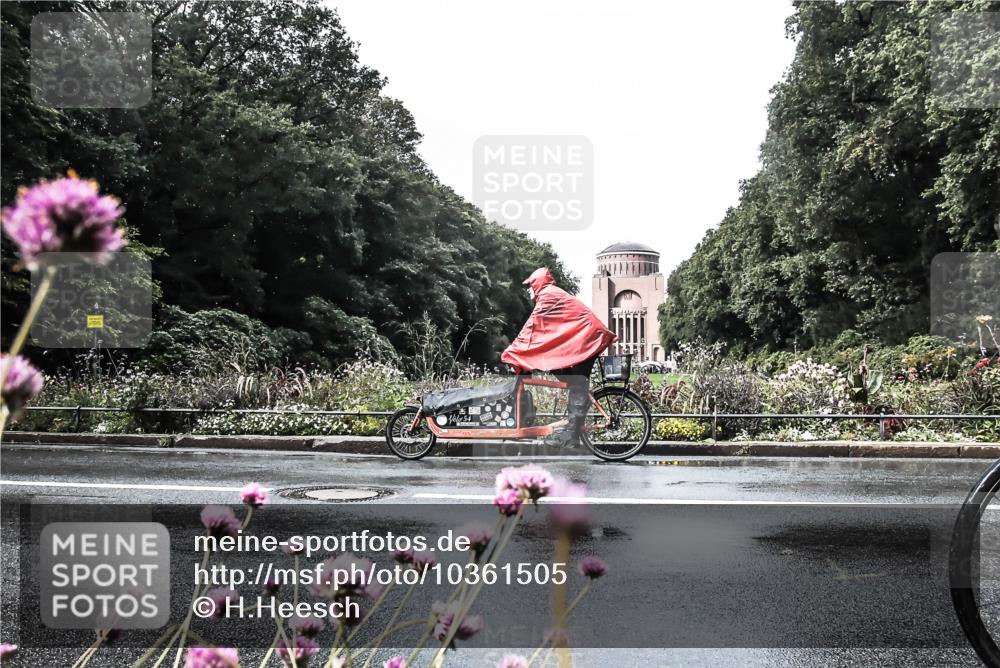 13.09.2026 - Stadtparktriathlon H.Heesch http://msf.ph/oto/10361505 13.09.2026 12:18:27 Radfahren 987, 1178 meine-sportfotos.de