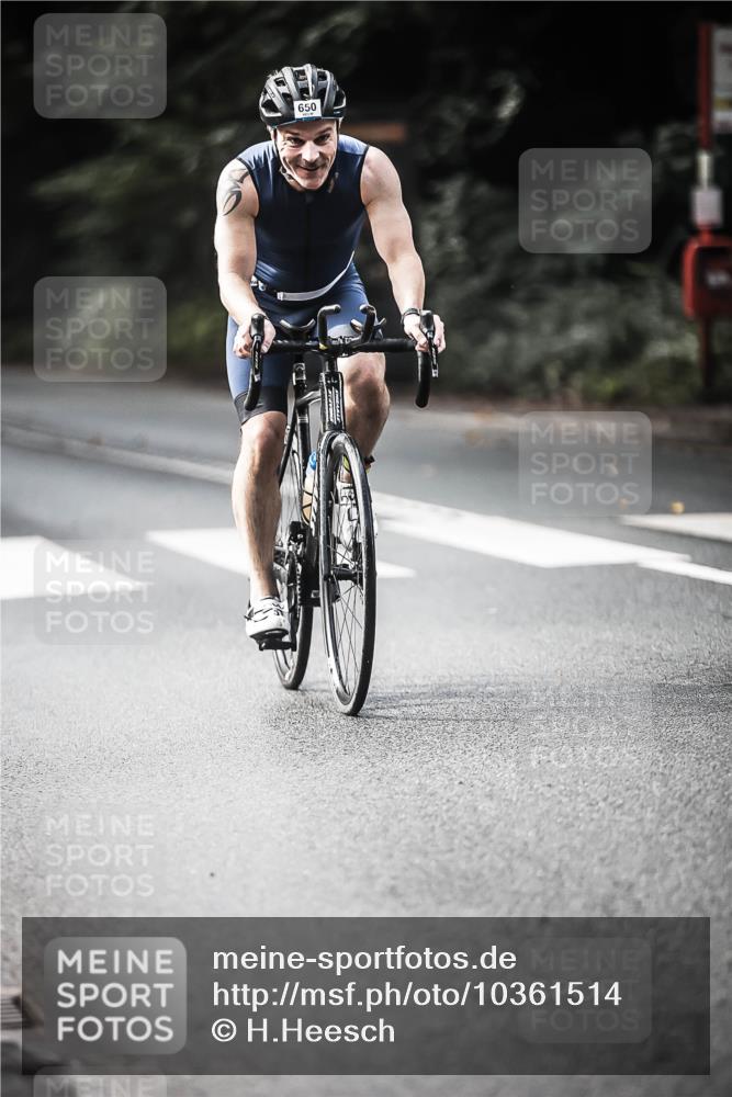 13.09.2026 - Stadtparktriathlon H.Heesch http://msf.ph/oto/10361514 13.09.2026 11:17:33 Radfahren 497, 562, 616, 736, 752, 771, 1799 meine-sportfotos.de
