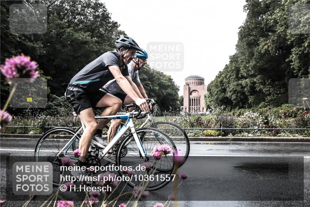 13.09.2026 - Stadtparktriathlon H.Heesch http://msf.ph/oto/10361557 13.09.2026 12:18:40 Radfahren 861, 1062, 1063, 1131, 1147, 1153 meine-sportfotos.de