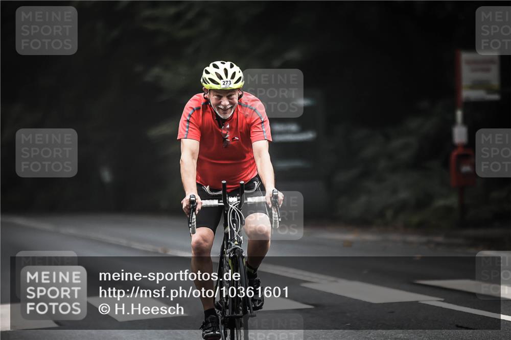 13.09.2026 - Stadtparktriathlon H.Heesch http://msf.ph/oto/10361601 13.09.2026 10:02:53 Radfahren 210, 223, 253, 273 meine-sportfotos.de