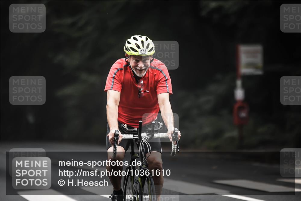 13.09.2026 - Stadtparktriathlon H.Heesch http://msf.ph/oto/10361610 13.09.2026 10:02:54 Radfahren 210, 223, 253, 273 meine-sportfotos.de