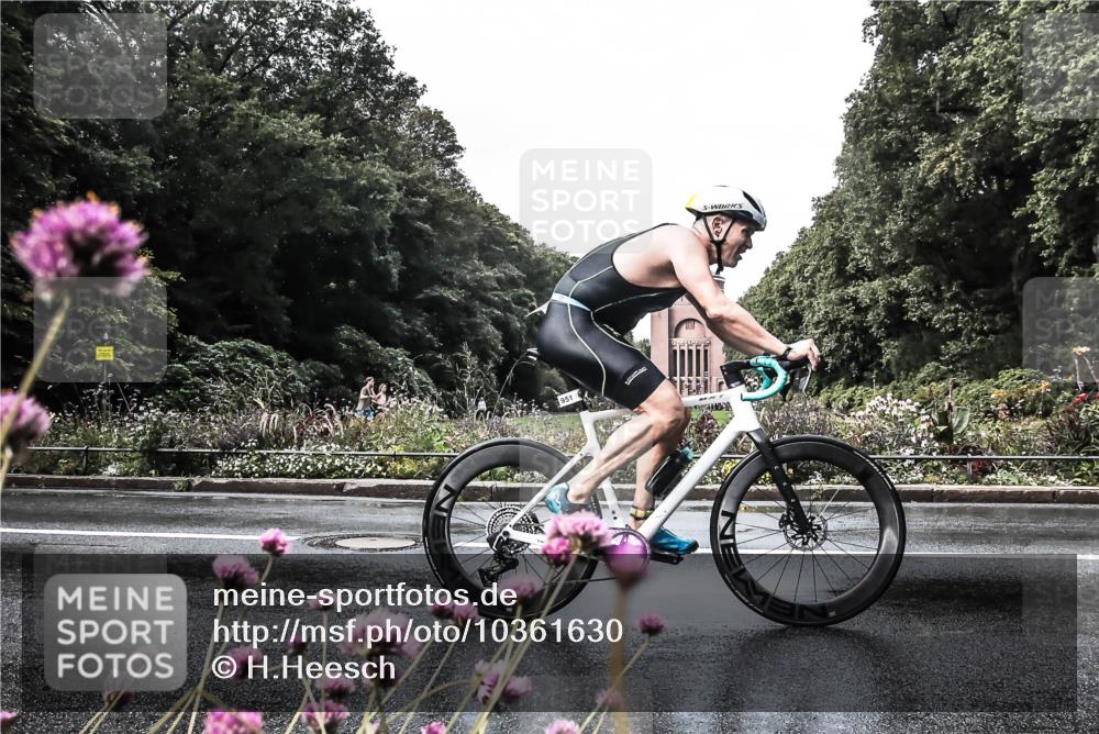 13.09.2026 - Stadtparktriathlon H.Heesch http://msf.ph/oto/10361630 13.09.2026 12:18:56 Radfahren 951, 974, 1033, 1099, 1102, 1144, 1159, 1184 meine-sportfotos.de