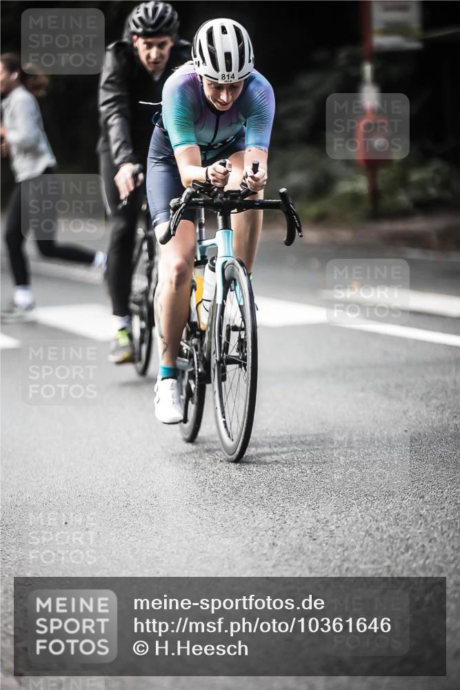 13.09.2026 - Stadtparktriathlon H.Heesch http://msf.ph/oto/10361646 13.09.2026 11:17:42 Radfahren 562, 660, 752, 814, 1797 meine-sportfotos.de