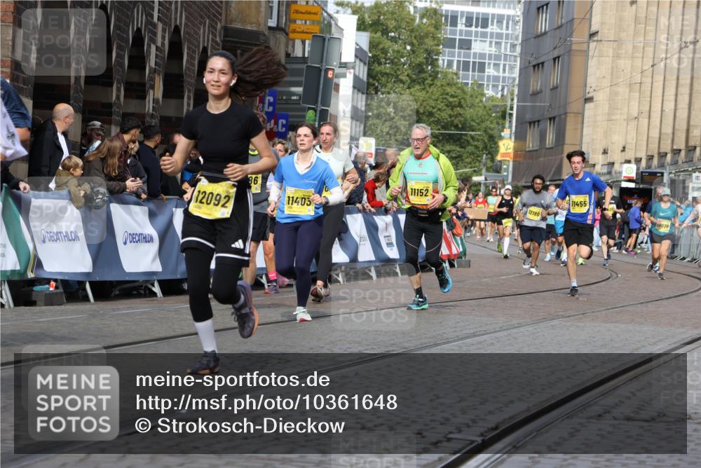 13.09.2026 - 21. swb-Marathon Bremen Strokosch-Dieckow http://msf.ph/oto/10361648 13.09.2026 10:58:29 Ziel 10249, 10494, 10530, 10543, 10604, 10673, 10750, 10798, 10826, 10828, 10903, 10914, 10931, 10932, 11120, 11131, 11295, 11388, 11420, 11752, 11863, 11884, 11906, 11952, 12017, 12386, 12387, 12441, 12482, 10878, 10879, 11030, 11189, 11228, 11488, 11743, 11955, 12180, 12237, 12320, 12499, 12505 meine-sportfotos.de