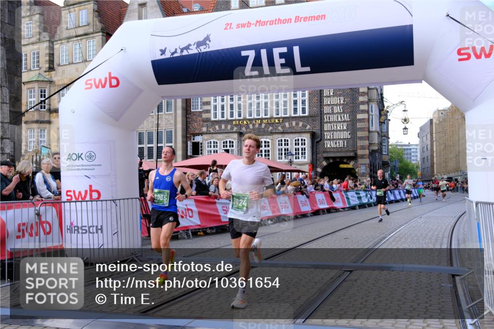 13.09.2026 - 21. swb-Marathon Bremen Tim E. http://msf.ph/oto/10361654 13.09.2026 12:59:14 Ziel 1118, 1576, 3624, 3688, 4399, 4847, 6929, 8065, 8994, 9120, 9329 meine-sportfotos.de