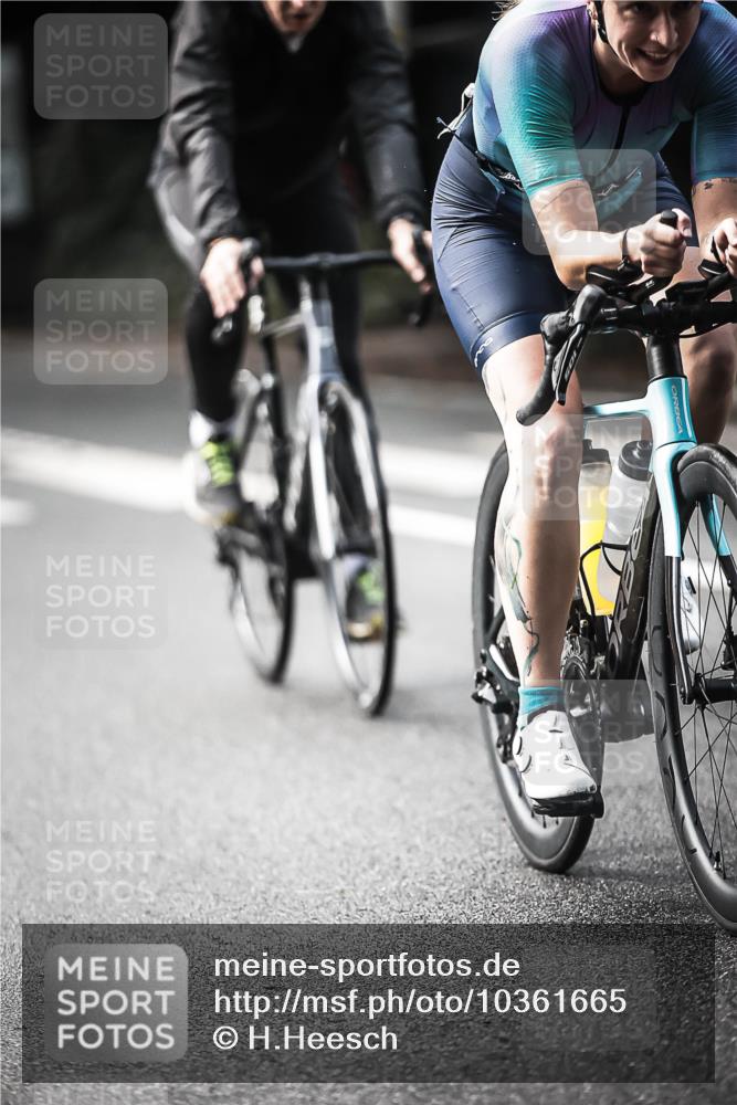 13.09.2026 - Stadtparktriathlon H.Heesch http://msf.ph/oto/10361665 13.09.2026 11:17:43 Radfahren 660, 752, 814, 1797 meine-sportfotos.de