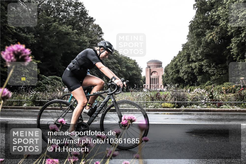 13.09.2026 - Stadtparktriathlon H.Heesch http://msf.ph/oto/10361685 13.09.2026 12:19:18 Radfahren 1145, 1169, 1173 meine-sportfotos.de