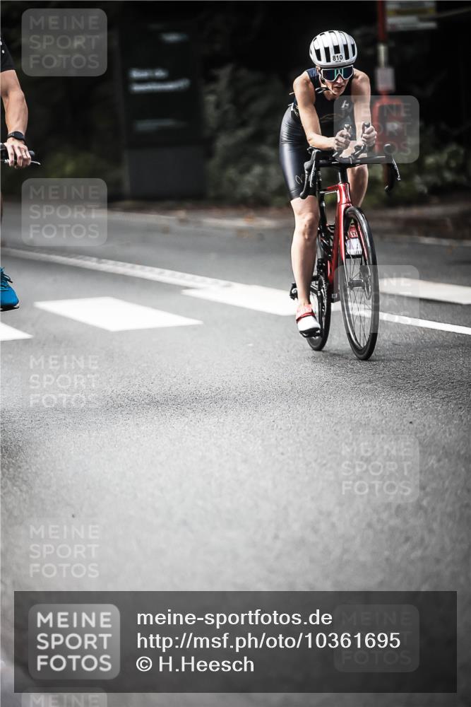 13.09.2026 - Stadtparktriathlon H.Heesch http://msf.ph/oto/10361695 13.09.2026 11:17:50 Radfahren 555, 766, 810, 1798 meine-sportfotos.de