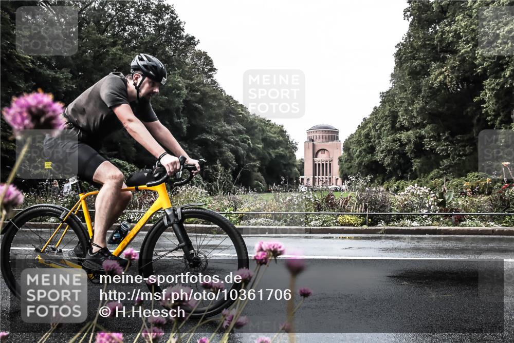 13.09.2026 - Stadtparktriathlon H.Heesch http://msf.ph/oto/10361706 13.09.2026 12:19:24 Radfahren 972, 1020, 1075, 1173 meine-sportfotos.de