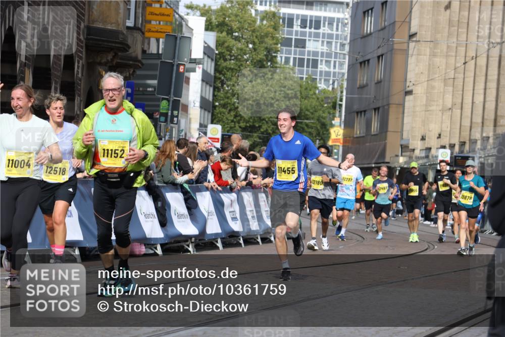 13.09.2026 - 21. swb-Marathon Bremen Strokosch-Dieckow http://msf.ph/oto/10361759 13.09.2026 10:58:32 Ziel 10249, 10494, 10530, 10543, 10604, 10673, 10750, 10798, 10826, 10828, 10903, 10914, 10931, 10932, 11120, 11131, 11202, 11295, 11388, 11403, 11420, 11750, 11752, 11884, 11906, 11952, 12017, 12092, 12386, 12387, 12441, 12482, 11030, 11189, 11228, 11488, 11743, 11955, 12237, 12320, 12505 meine-sportfotos.de