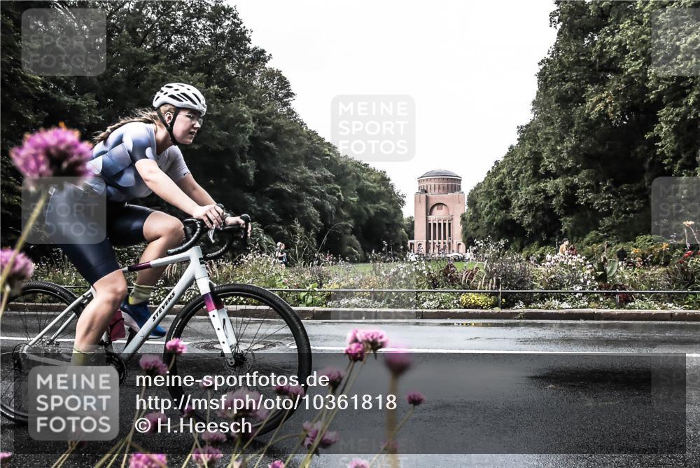 13.09.2026 - Stadtparktriathlon H.Heesch http://msf.ph/oto/10361818 13.09.2026 12:19:58 Radfahren 955, 970, 1047, 1090, 1137, 1138, 1157 meine-sportfotos.de