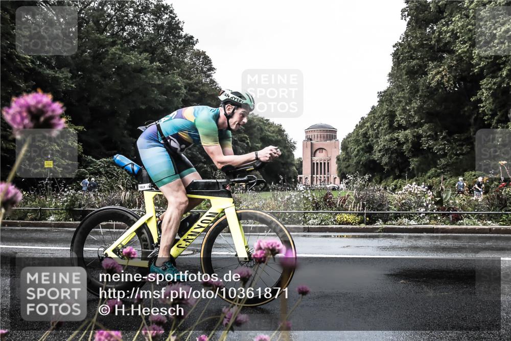 13.09.2026 - Stadtparktriathlon H.Heesch http://msf.ph/oto/10361871 13.09.2026 12:20:05 Radfahren 880, 985, 1024, 1028, 1047, 1056, 1067, 1087, 1138, 1149, 1187 meine-sportfotos.de