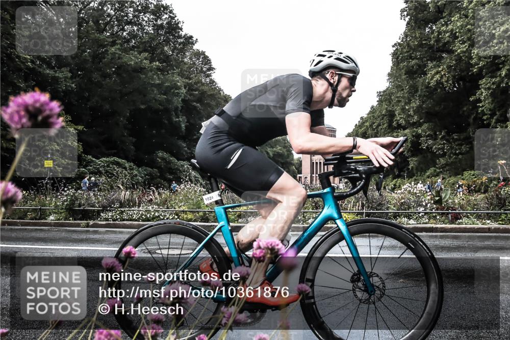 13.09.2026 - Stadtparktriathlon H.Heesch http://msf.ph/oto/10361876 13.09.2026 12:20:07 Radfahren 985, 1024, 1028, 1056, 1087, 1149, 1187 meine-sportfotos.de
