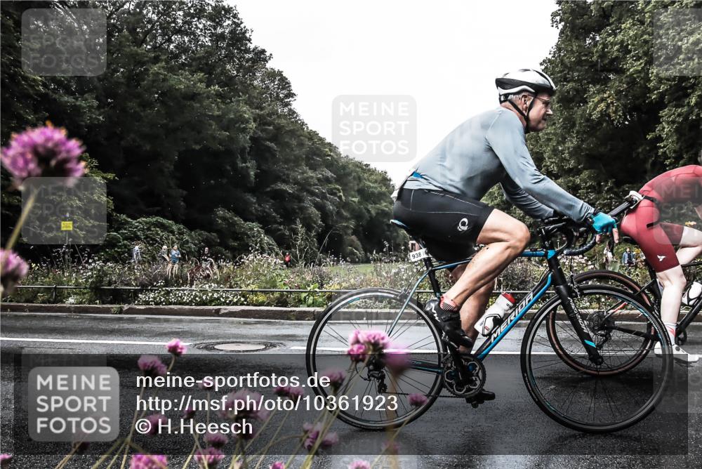 13.09.2026 - Stadtparktriathlon H.Heesch http://msf.ph/oto/10361923 13.09.2026 12:20:12 Radfahren 938, 949, 1004, 1087, 1120, 1149 meine-sportfotos.de