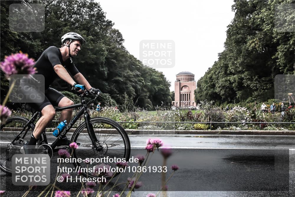 13.09.2026 - Stadtparktriathlon H.Heesch http://msf.ph/oto/10361933 13.09.2026 12:20:15 Radfahren 844, 938, 949, 1004, 1051, 1120 meine-sportfotos.de