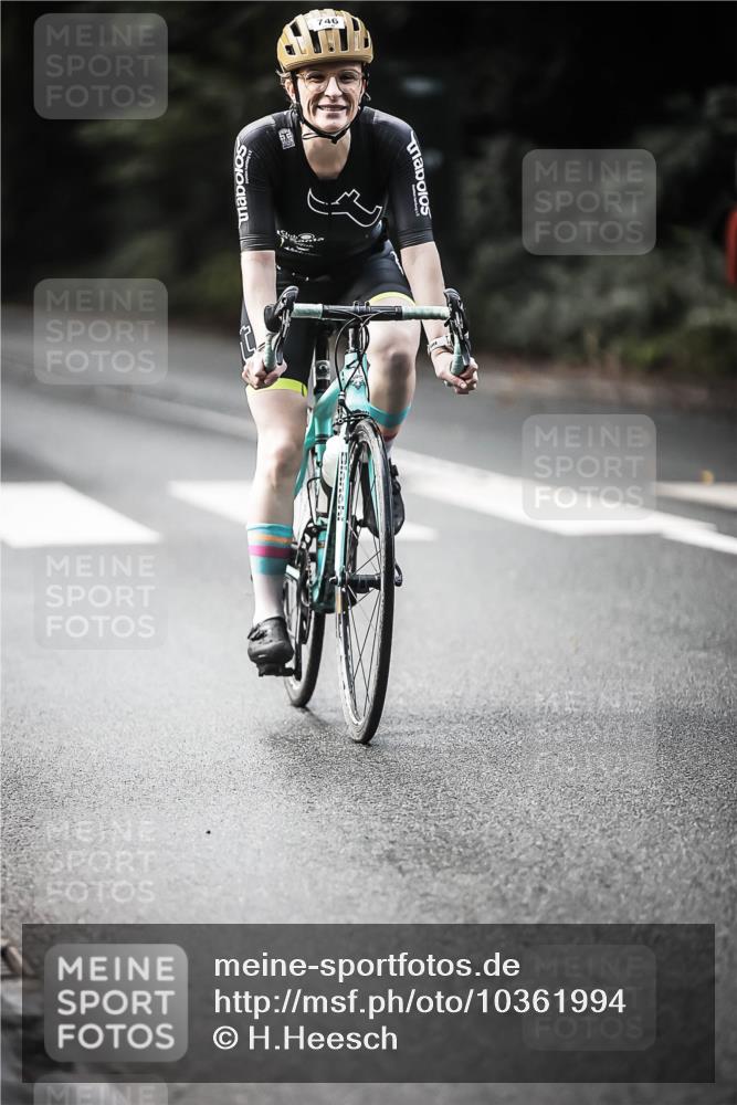 13.09.2026 - Stadtparktriathlon H.Heesch http://msf.ph/oto/10361994 13.09.2026 11:18:18 Radfahren 683, 746, 798, 801 meine-sportfotos.de