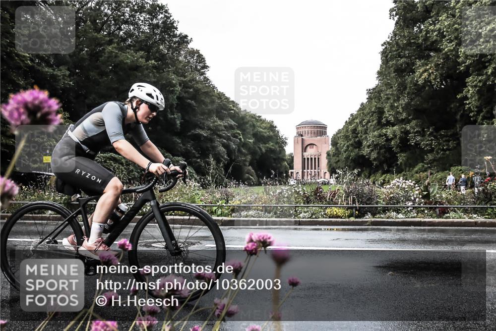 13.09.2026 - Stadtparktriathlon H.Heesch http://msf.ph/oto/10362003 13.09.2026 12:20:37 Radfahren 1007, 1072 meine-sportfotos.de