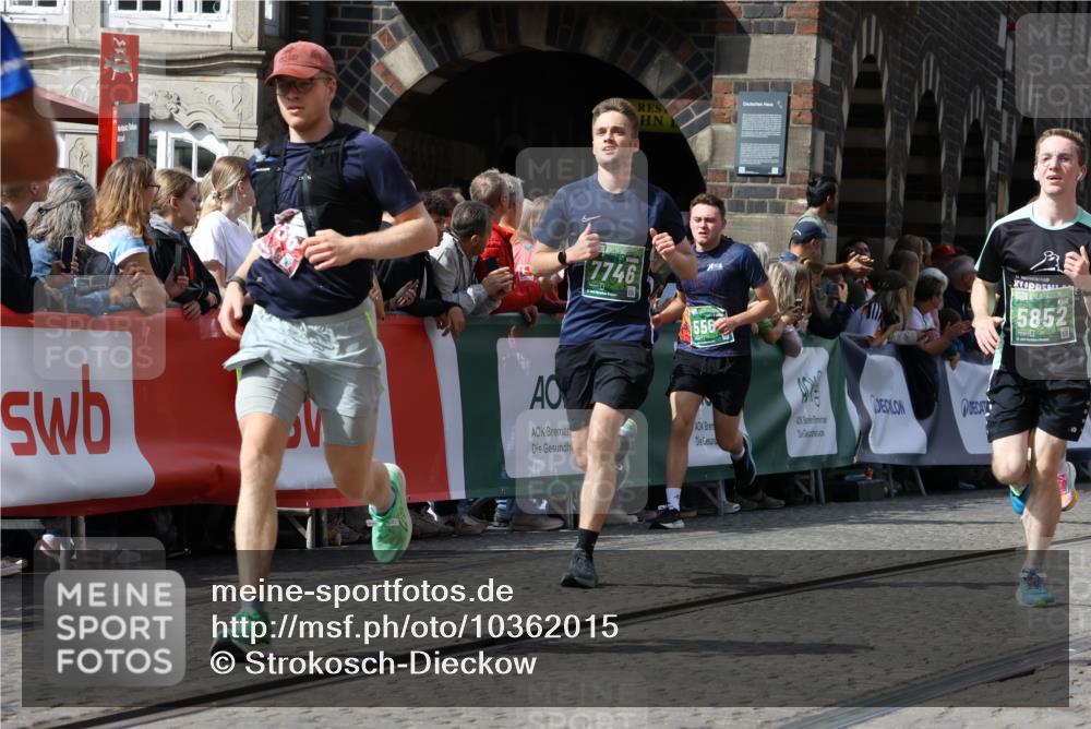 13.09.2026 - 21. swb-Marathon Bremen Strokosch-Dieckow http://msf.ph/oto/10362015 13.09.2026 13:34:23 Ziel 1364, 1656, 2355, 2464, 2727, 3162, 3389, 3522, 3632, 3790, 3984, 4613, 5265, 5341, 5489, 5563, 5587, 5768, 6090, 6151, 6350, 6405, 6509, 6623, 7047, 7113, 7303, 7354, 7431, 7897, 7988, 8025, 8512, 8641, 8910, 9905, 10058, 13118, 784, 809, 1307, 1395, 1871, 2215, 2831, 3029, 3052, 3058, 3318, 3388, 3409, 3890, 4537, 4616, 5488, 5566, 5694, 5760, 5852, 6255, 7168, 7746, 7833, 7962, 8381, 8453, 9751, 9802, 13112 meine-sportfotos.de