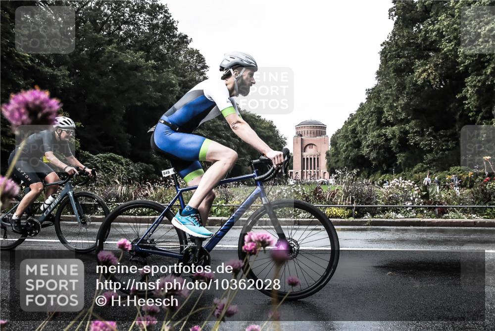 13.09.2026 - Stadtparktriathlon H.Heesch http://msf.ph/oto/10362028 13.09.2026 12:20:42 Radfahren 849, 999, 1007, 1084, 1113 meine-sportfotos.de
