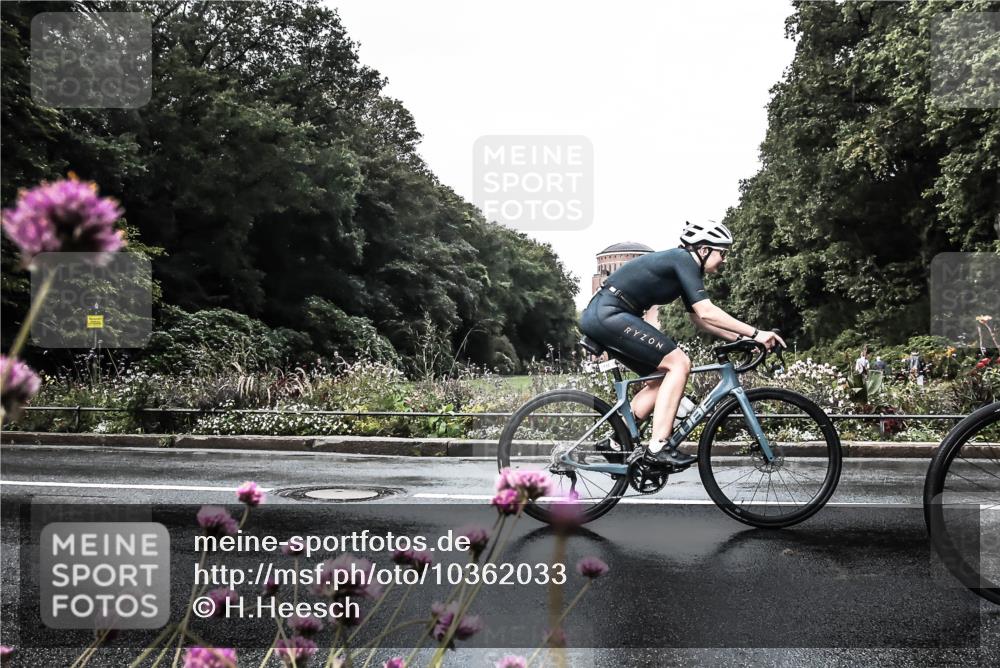 13.09.2026 - Stadtparktriathlon H.Heesch http://msf.ph/oto/10362033 13.09.2026 12:20:43 Radfahren 849, 999, 1007, 1084, 1113 meine-sportfotos.de