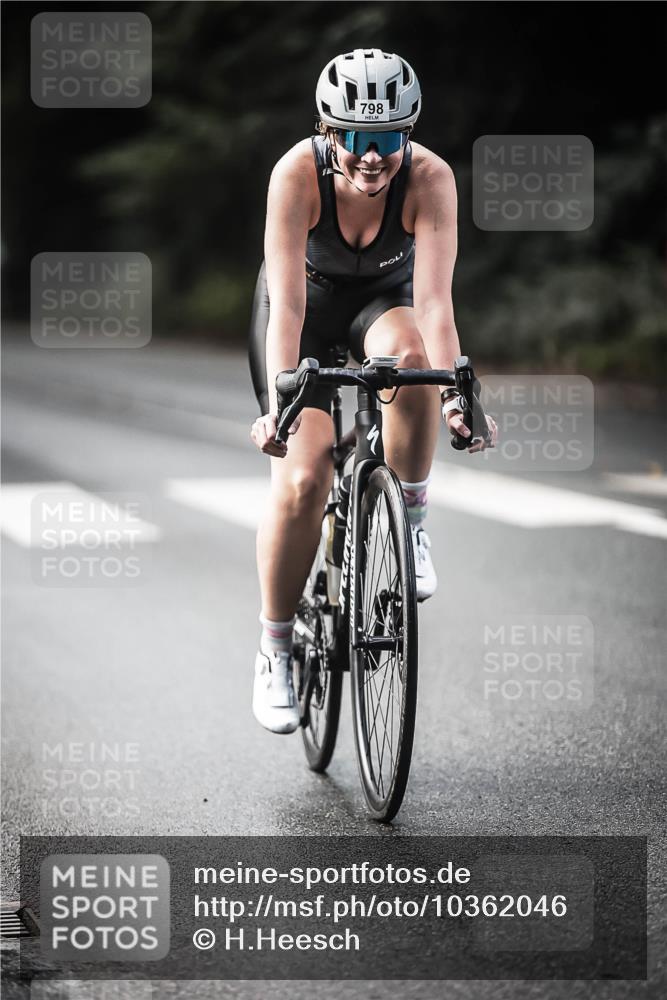 13.09.2026 - Stadtparktriathlon H.Heesch http://msf.ph/oto/10362046 13.09.2026 11:18:20 Radfahren 746, 798, 801 meine-sportfotos.de