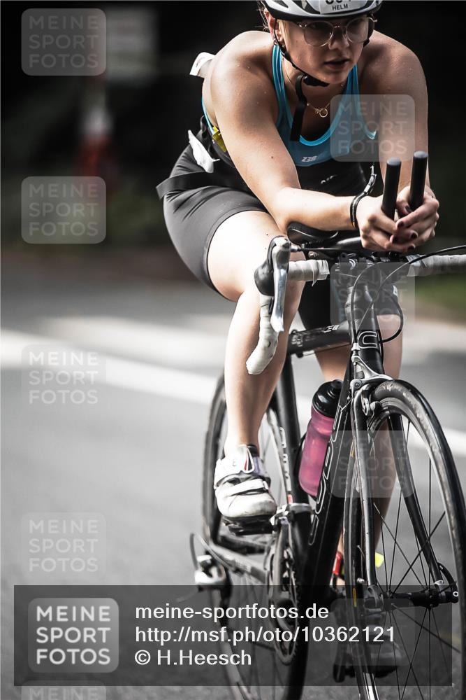 13.09.2026 - Stadtparktriathlon H.Heesch http://msf.ph/oto/10362121 13.09.2026 11:18:23 Radfahren 730, 746, 792, 798, 801 meine-sportfotos.de